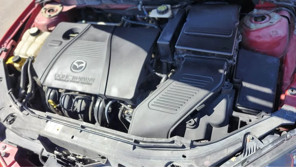 2004 Mazda Mazda 3 1st Gen - Image 9 of 11