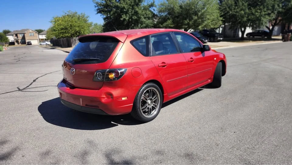 2004 Mazda Mazda 3 1st Gen - Image 4 of 11