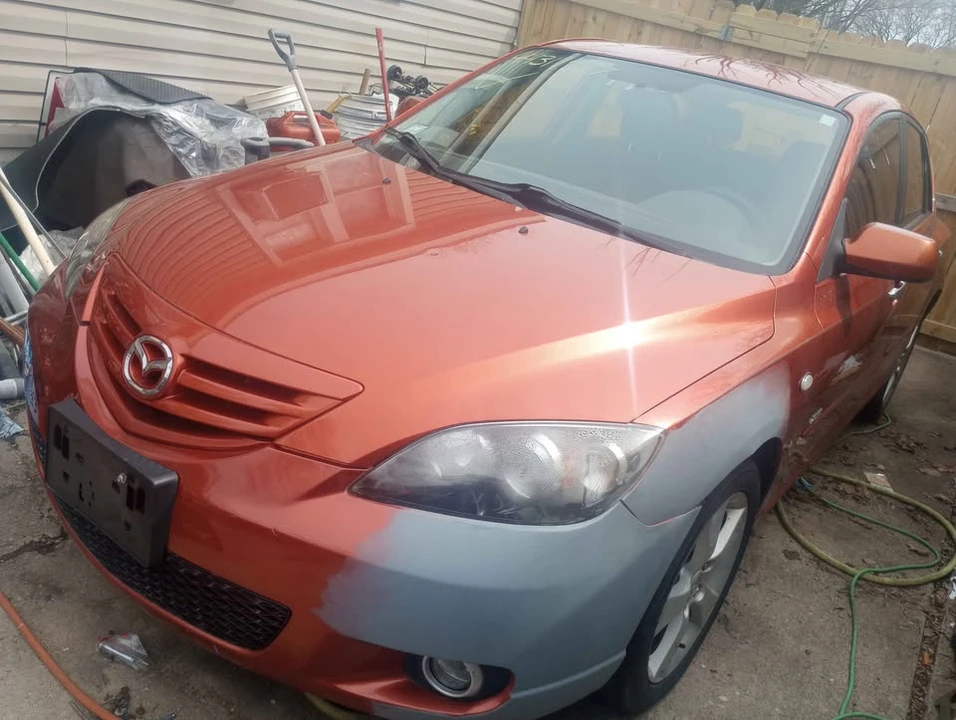 2004 Mazda Mazda 3 1st Gen - Image 2 of 6