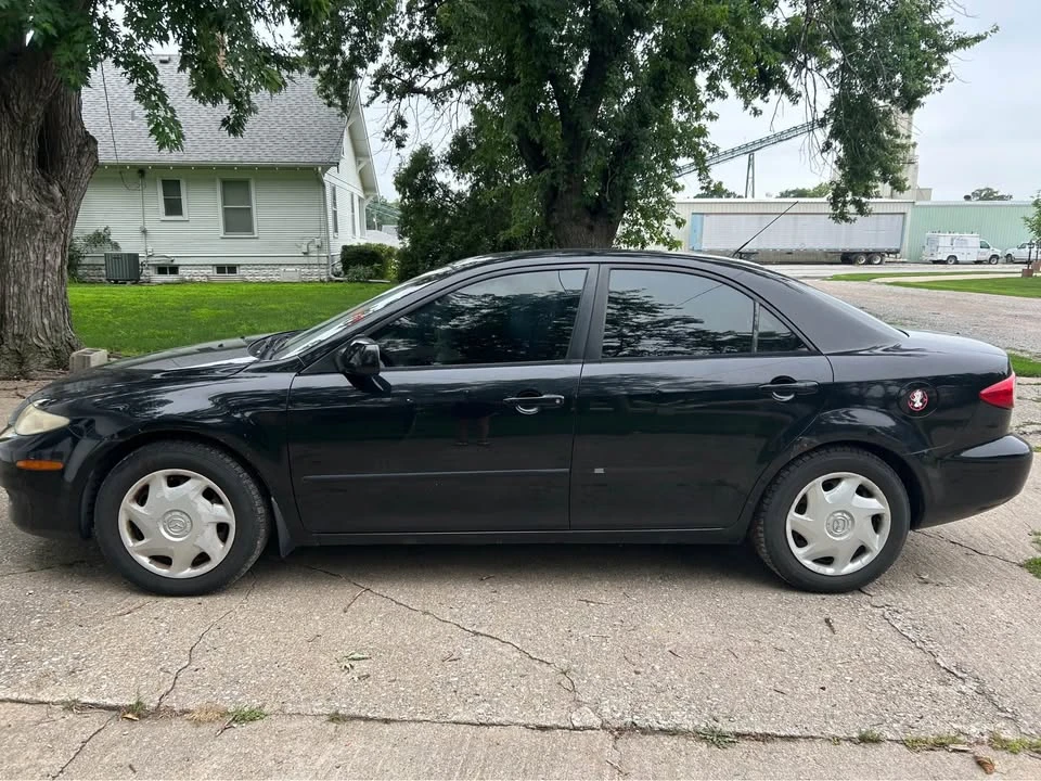 2004 Mazda Mazda 6 1st Gen - Image 2 of 11
