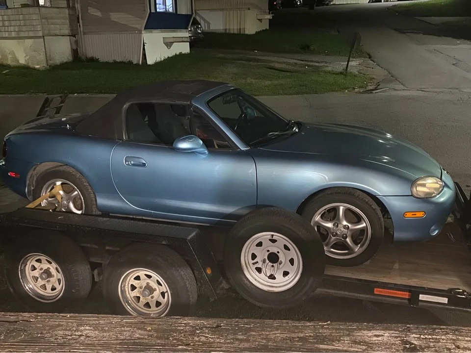 2004 Mazda NB MX-5 Miata - Image 2 of 9