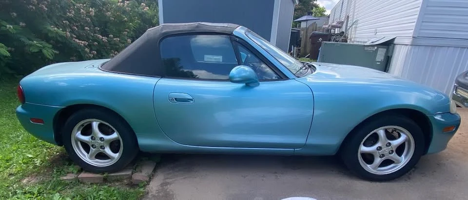 2004 Mazda NB MX-5 Miata - Image 6 of 9