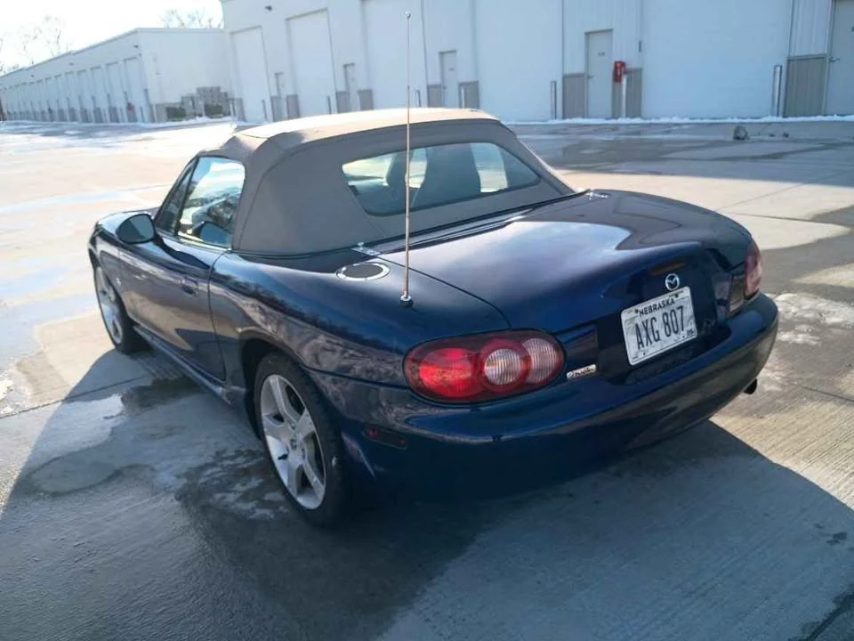 2004 Mazda NB MX-5 Miata - Image 8 of 10