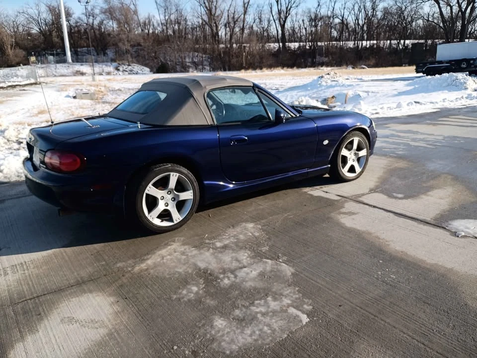 2004 Mazda NB MX-5 Miata - Image 2 of 10
