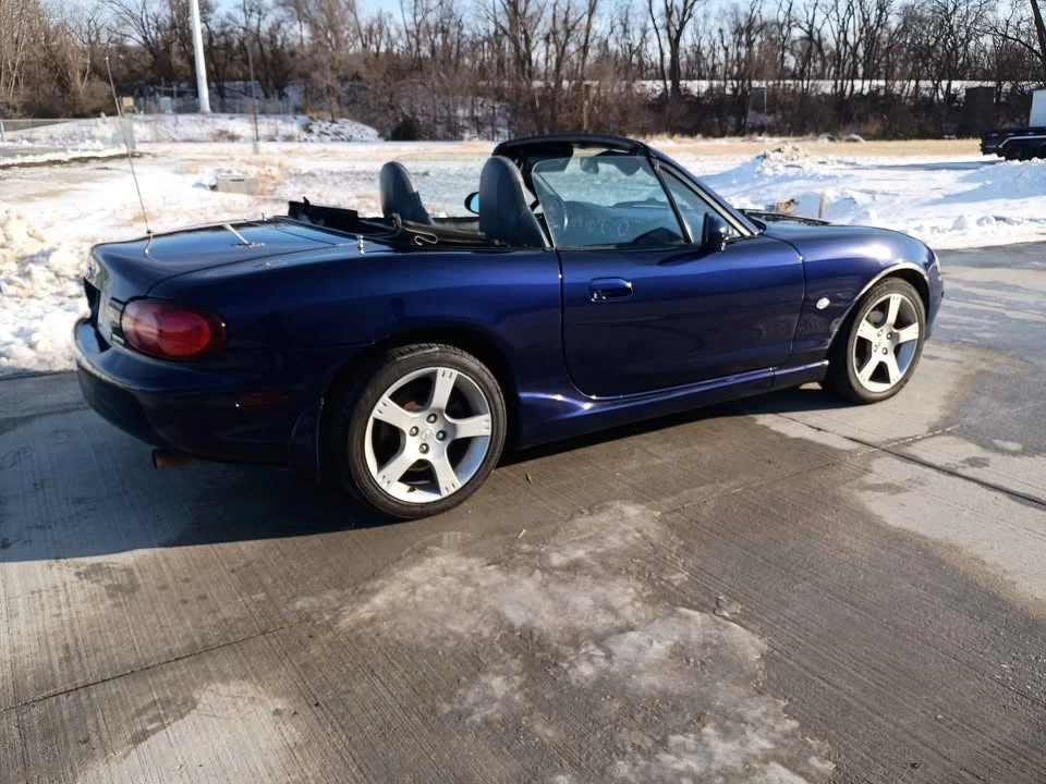 2004 Mazda NB MX-5 Miata - Image 3 of 10