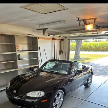 2004 Mazda MX-5 Miata RF Club Convertible 2D
