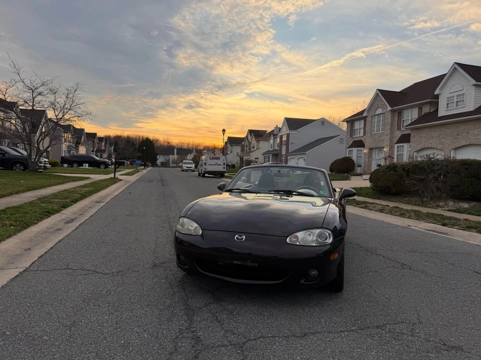 2004 Mazda NB MX-5 Miata - Image 2 of 9