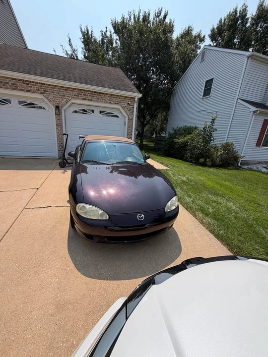2004 Mazda NB MX-5 Miata - Image 3 of 9