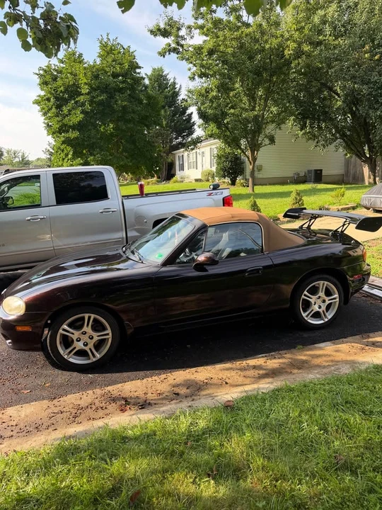 2004 Mazda NB MX-5 Miata - Image 4 of 8