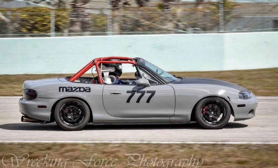 2004 Mazda NB MX-5 Miata - Image 3 of 5