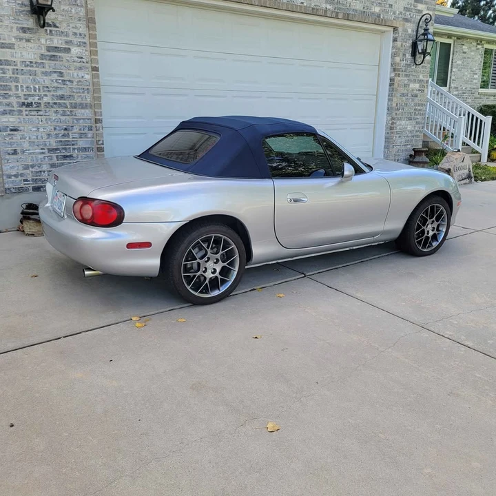2004 Mazda NB MX-5 Miata - Image 2 of 8