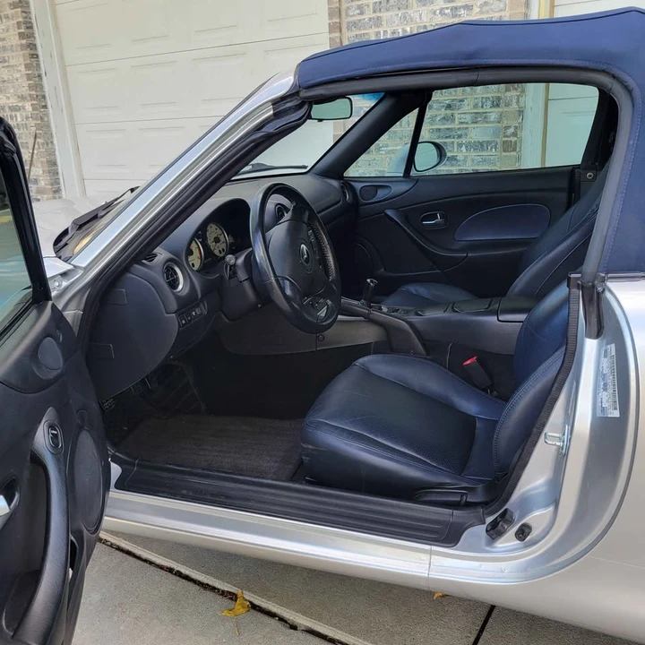 2004 Mazda NB MX-5 Miata - Image 5 of 8