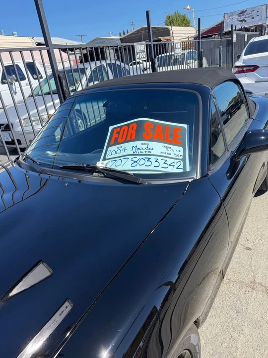 2004 Mazda NB MX-5 Miata - Image 2 of 4