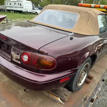 2004 Mazda MX-5 Miata LS