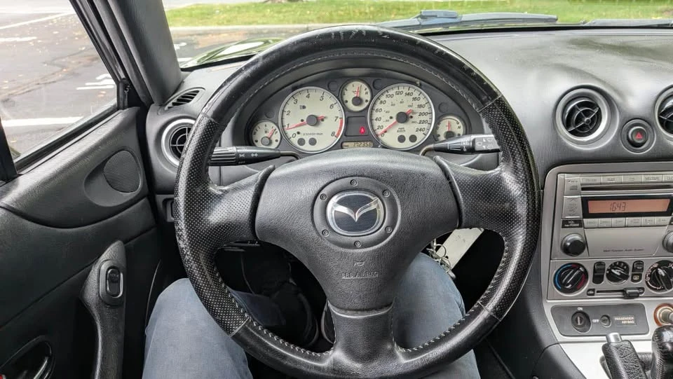 2004 Mazda NB MX-5 Miata - Image 9 of 16