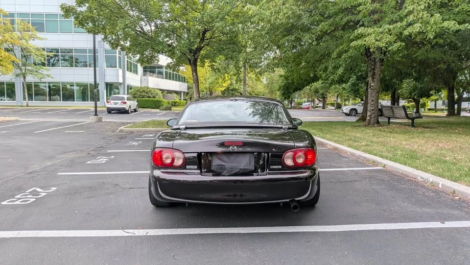 2004 Mazda NB MX-5 Miata - Image 8 of 16