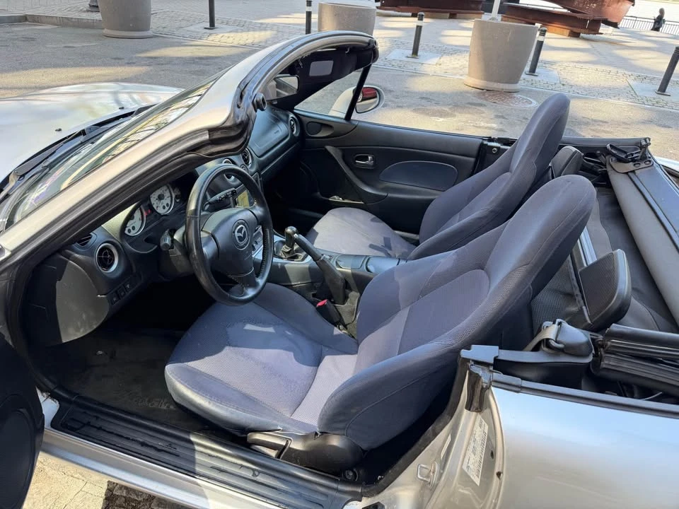 2004 Mazda NB MX-5 Miata - Image 9 of 20