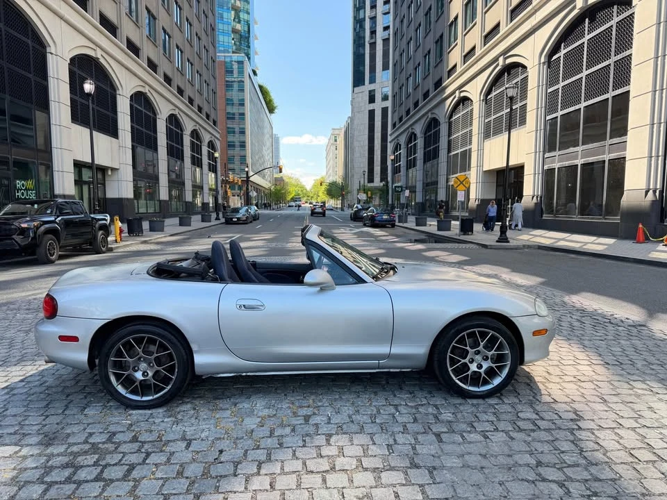 2004 Mazda NB MX-5 Miata - Image 4 of 20
