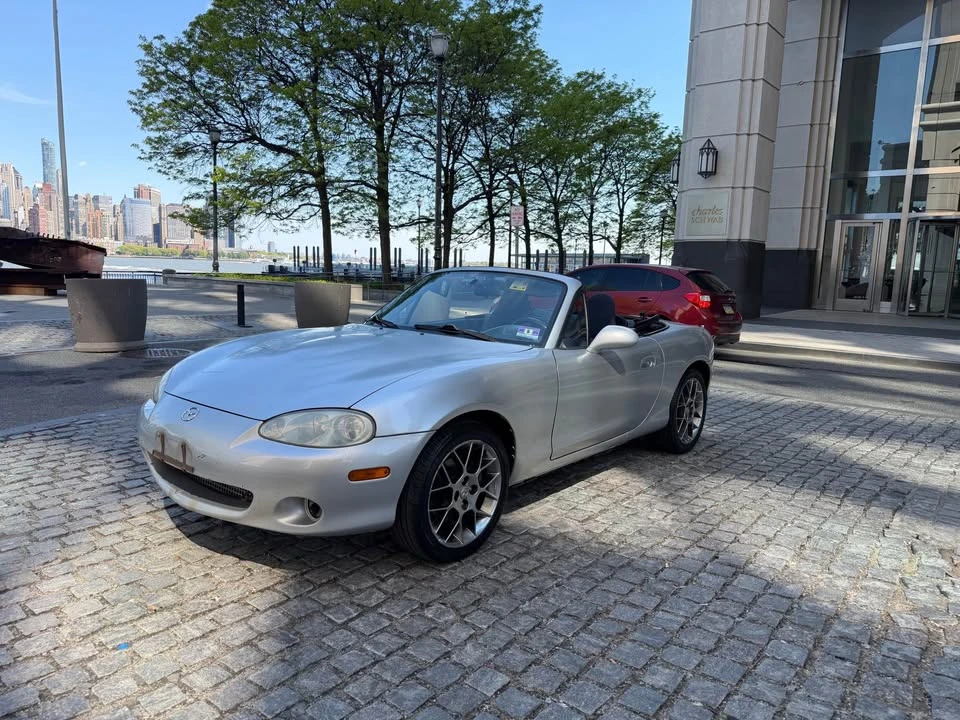 2004 Mazda NB MX-5 Miata - Image 2 of 20