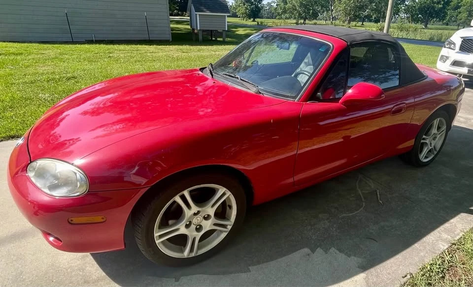 2004 Mazda NB MX-5 Miata - Image 9 of 11