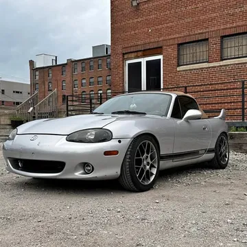 2004 Mazda MX-5 Convertible