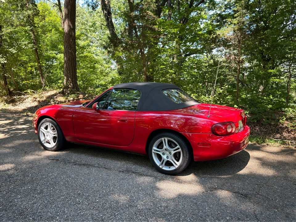 2004 Mazda NB MX-5 Miata - Image 2 of 15