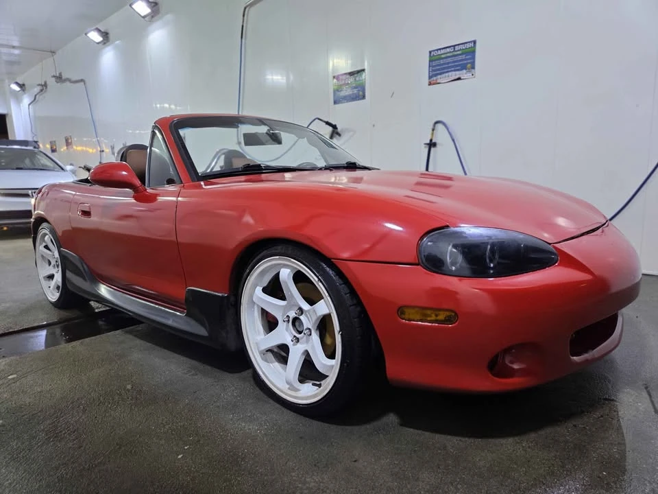2004 Mazda NB MX-5 Miata - Image 9 of 20