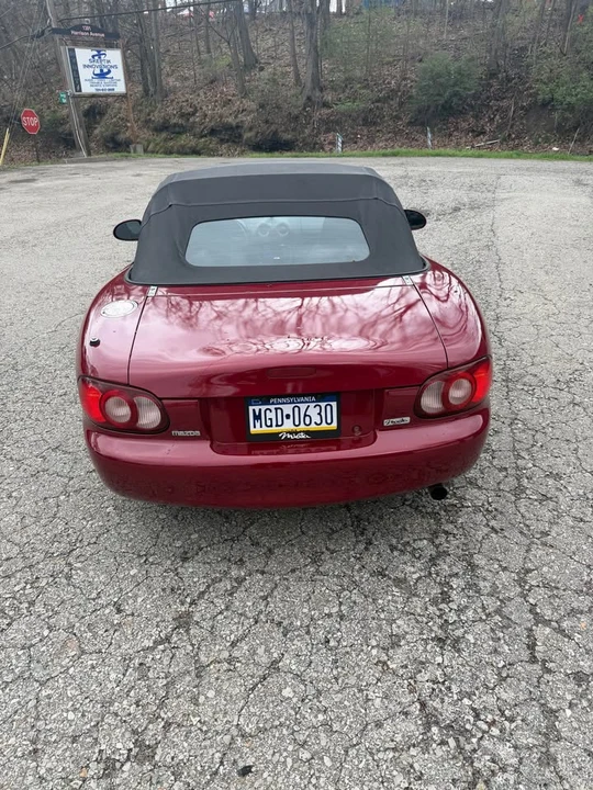 2004 Mazda NB MX-5 Miata - Image 3 of 10