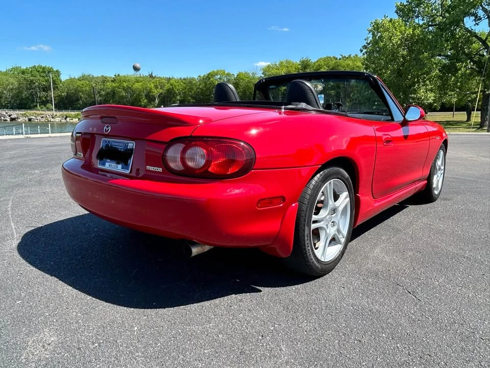 2004 Mazda NB MX-5 Miata - Image 6 of 10