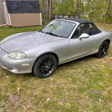 2004 Mazda MX-5 LS Convertible