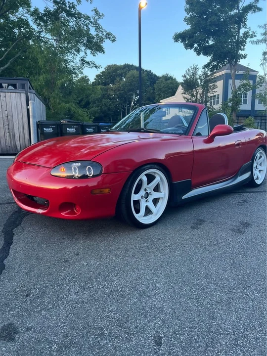 2004 Mazda NB MX-5 Miata - Image 2 of 20