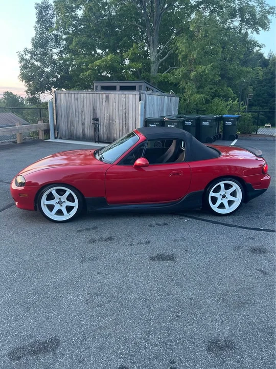 2004 Mazda NB MX-5 Miata - Image 9 of 20