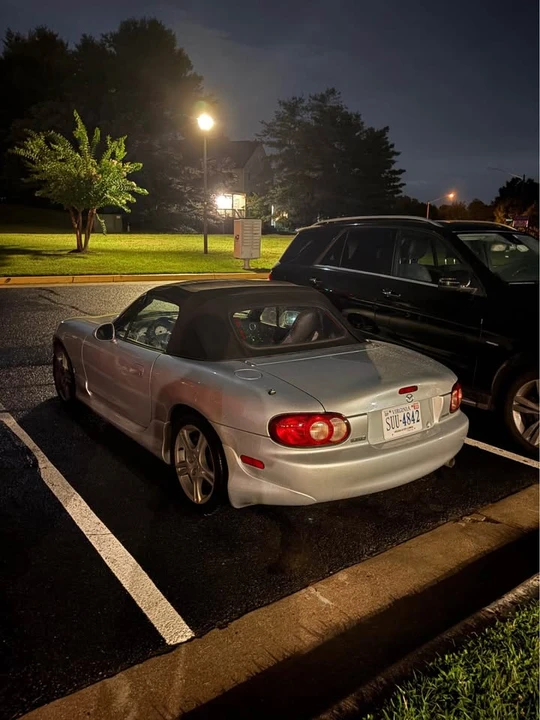 2004 Mazda NB MX-5 Miata - Image 2 of 6