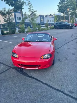 2004 Mazda MX-5 LS Convertible 2D