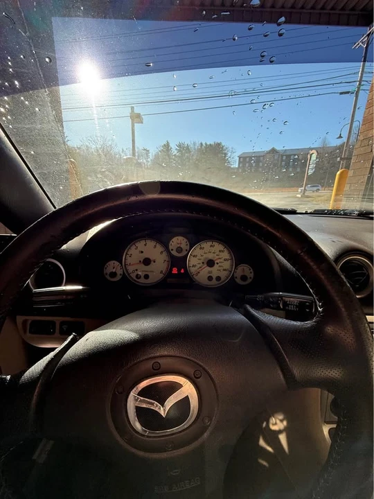 2004 Mazda NB MX-5 Miata - Image 12 of 16