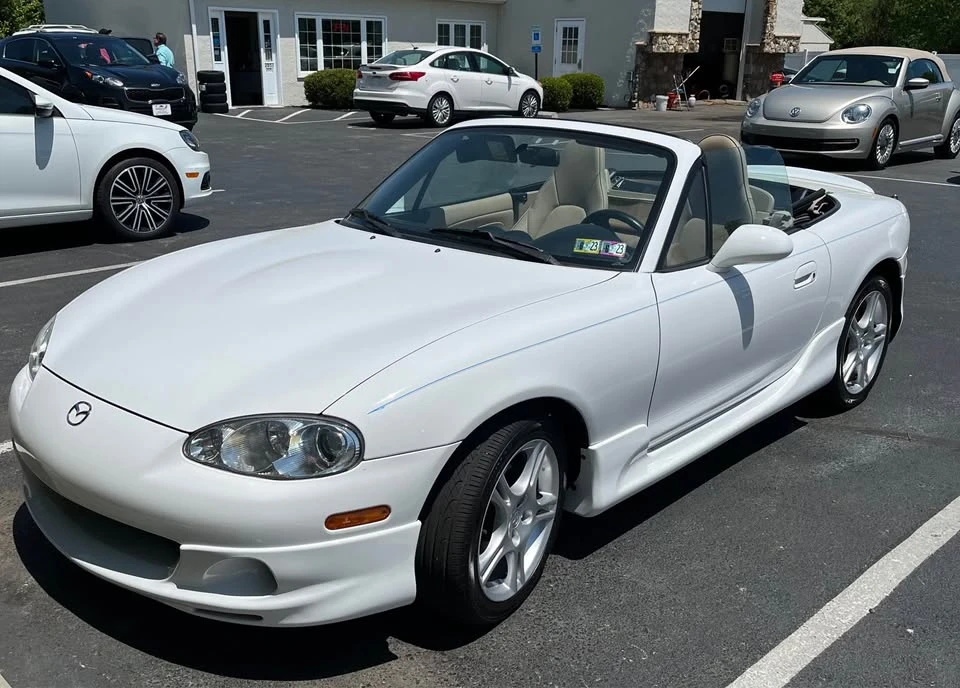 2004 Mazda NB MX-5 Miata - Image 8 of 19
