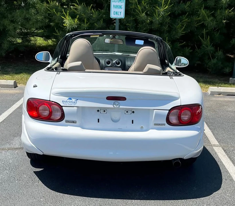 2004 Mazda NB MX-5 Miata - Image 7 of 19