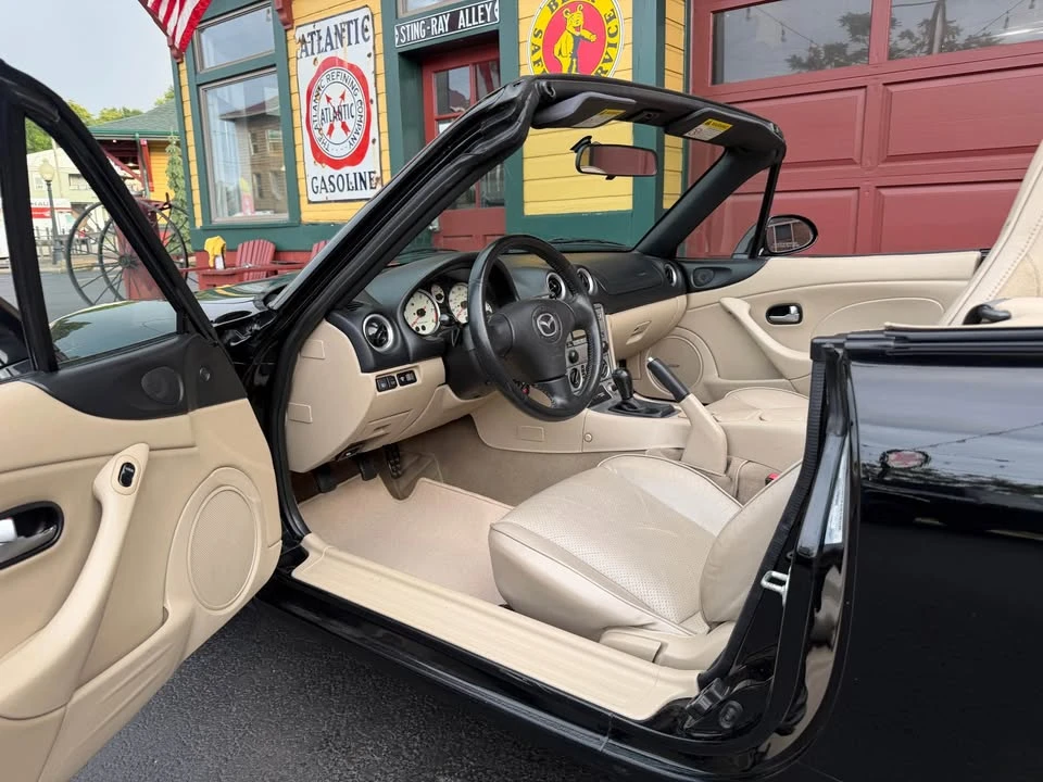 2004 Mazda NB MX-5 Miata - Image 11 of 20