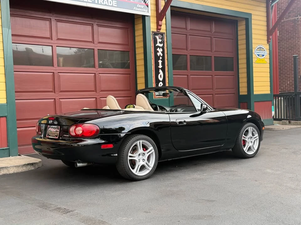 2004 Mazda NB MX-5 Miata - Image 5 of 20