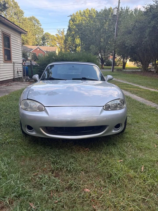 2004 Mazda NB MX-5 Miata - Image 4 of 14
