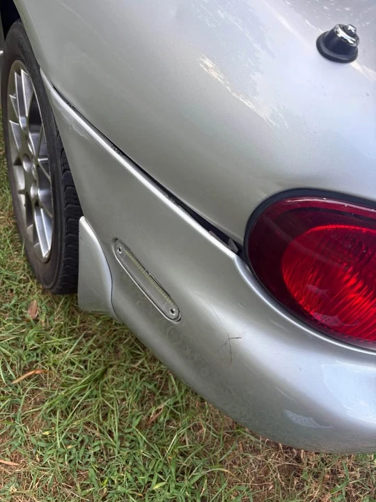 2004 Mazda NB MX-5 Miata - Image 8 of 14