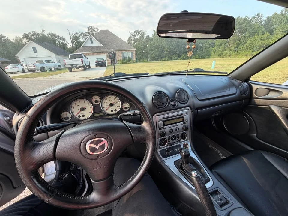 2004 Mazda NB MX-5 Miata - Image 11 of 16