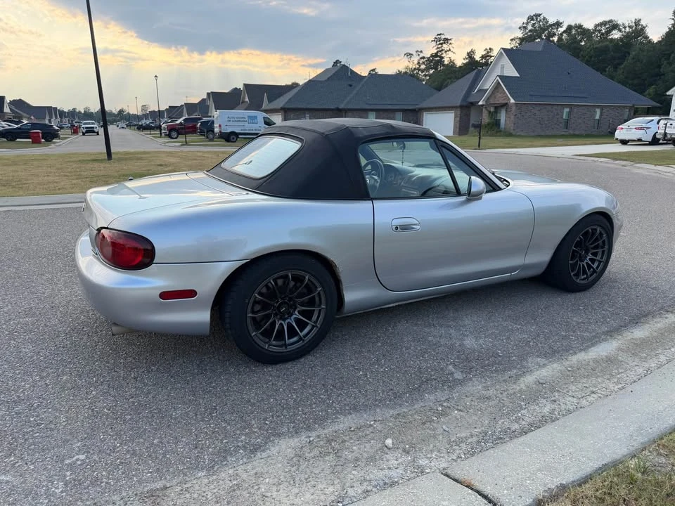2004 Mazda NB MX-5 Miata - Image 5 of 16
