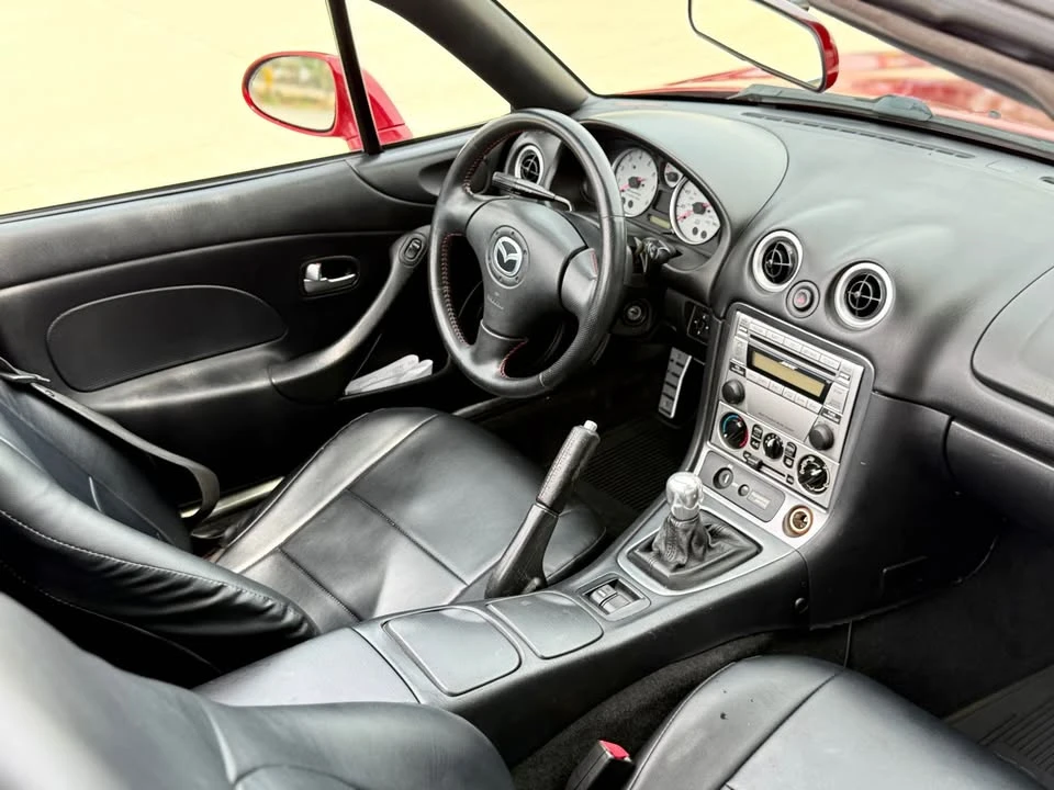 2004 Mazda NB Mazdaspeed MX-5 Miata - Image 11 of 15