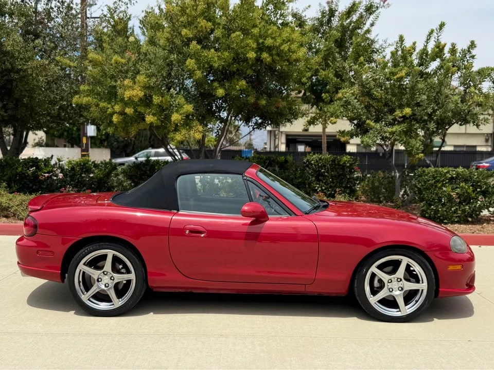 2004 Mazda NB Mazdaspeed MX-5 Miata - Image 6 of 15