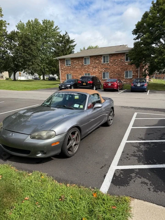 2004 Mazda NB Mazdaspeed MX-5 Miata - Image 3 of 8