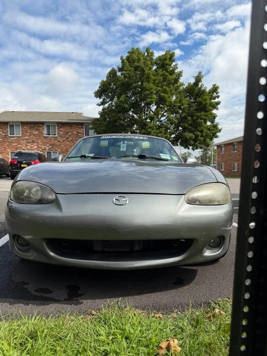 2004 Mazda NB Mazdaspeed MX-5 Miata - Image 2 of 8