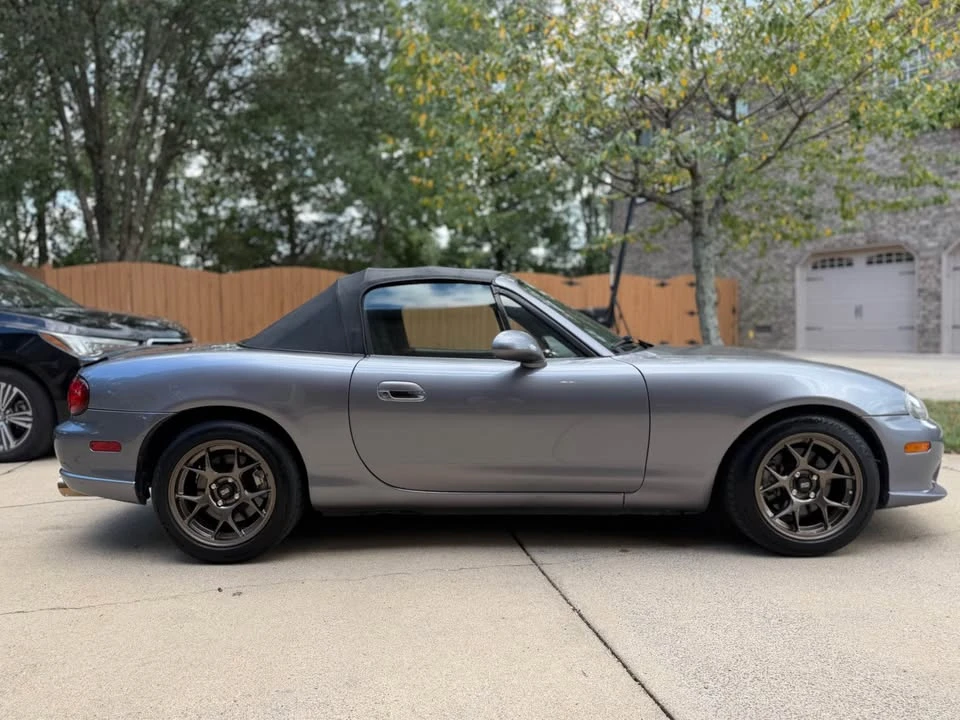 2004 Mazda NB Mazdaspeed MX-5 Miata - Image 5 of 14