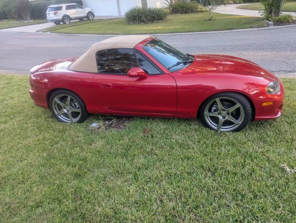 2004 Mazda NB Mazdaspeed MX-5 Miata - Image 4 of 7