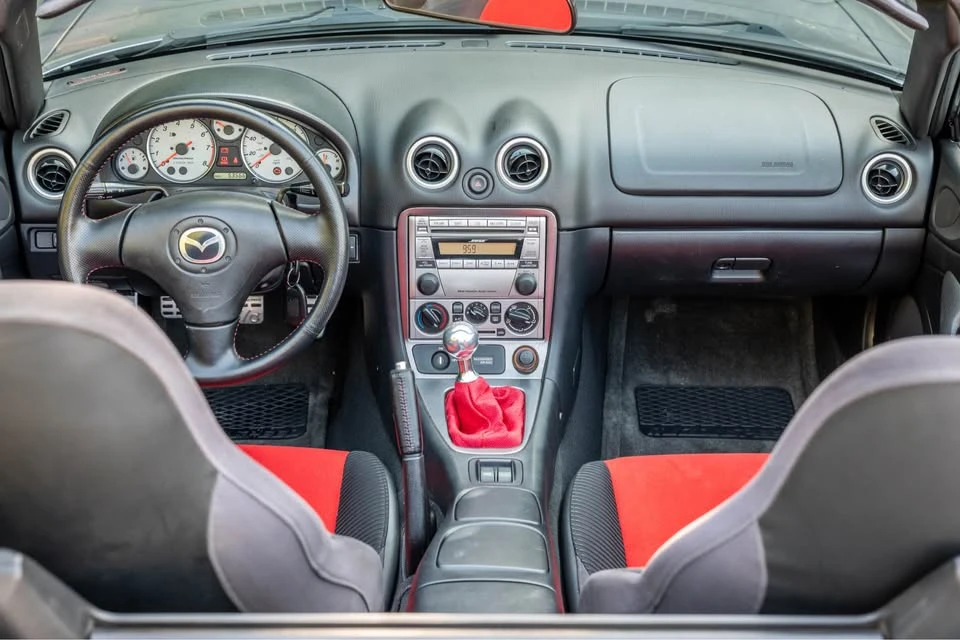 2004 Mazda NB Mazdaspeed MX-5 Miata - Image 10 of 19